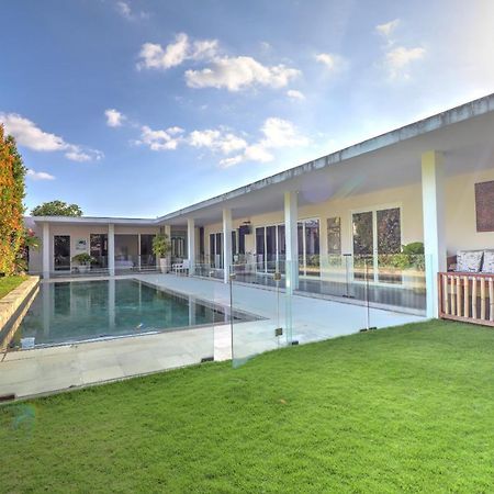 Casa Priya Petitenget Seminyak  Exterior photo