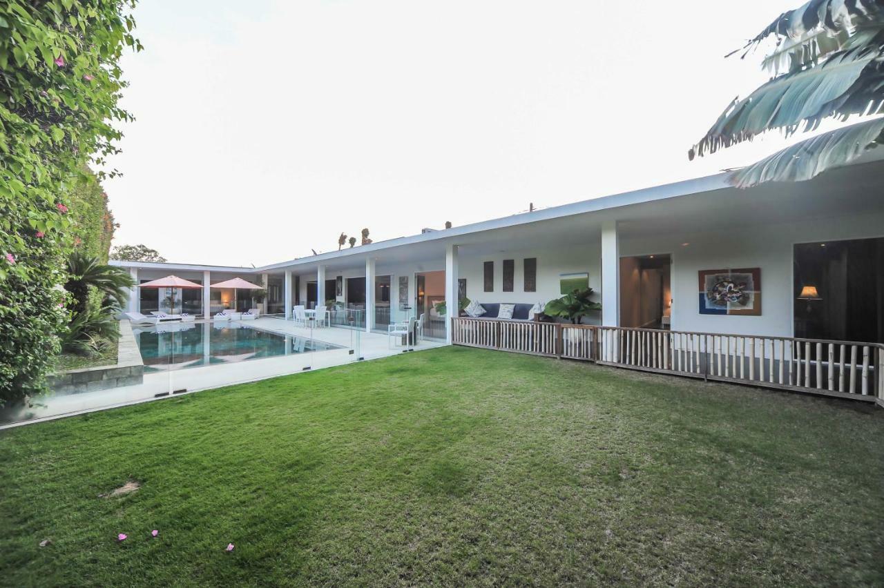 Casa Priya Petitenget Seminyak  Exterior photo