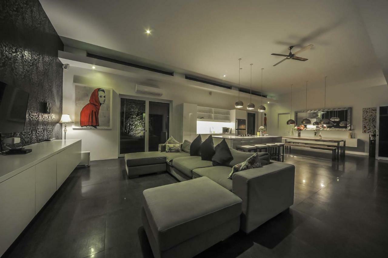 Casa Priya Petitenget Seminyak  Exterior photo